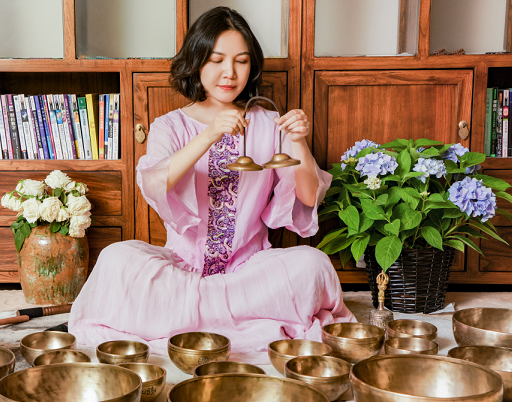 颂钵界女大师王心翎用声音治愈你