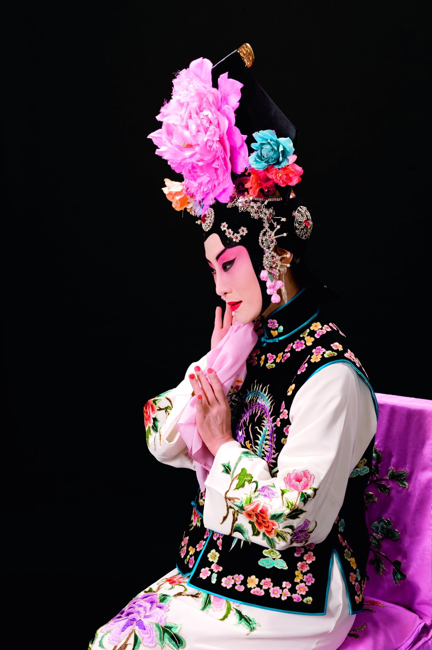 张火丁的铁镜公主,发出京剧舞台上最艺术的一声叹息 - 知乎