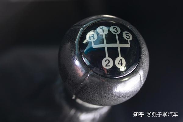 自动挡车如何正确起步或者停车？ 知乎