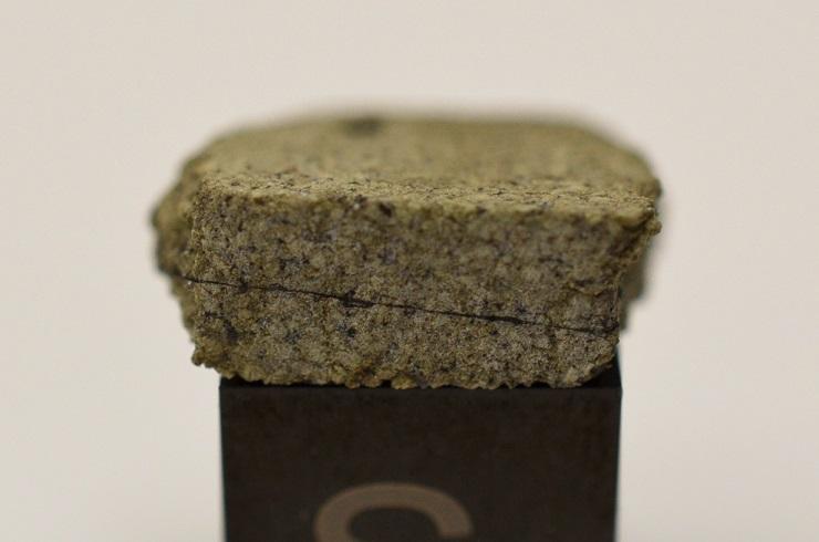 大小不一的火星陨石碎片