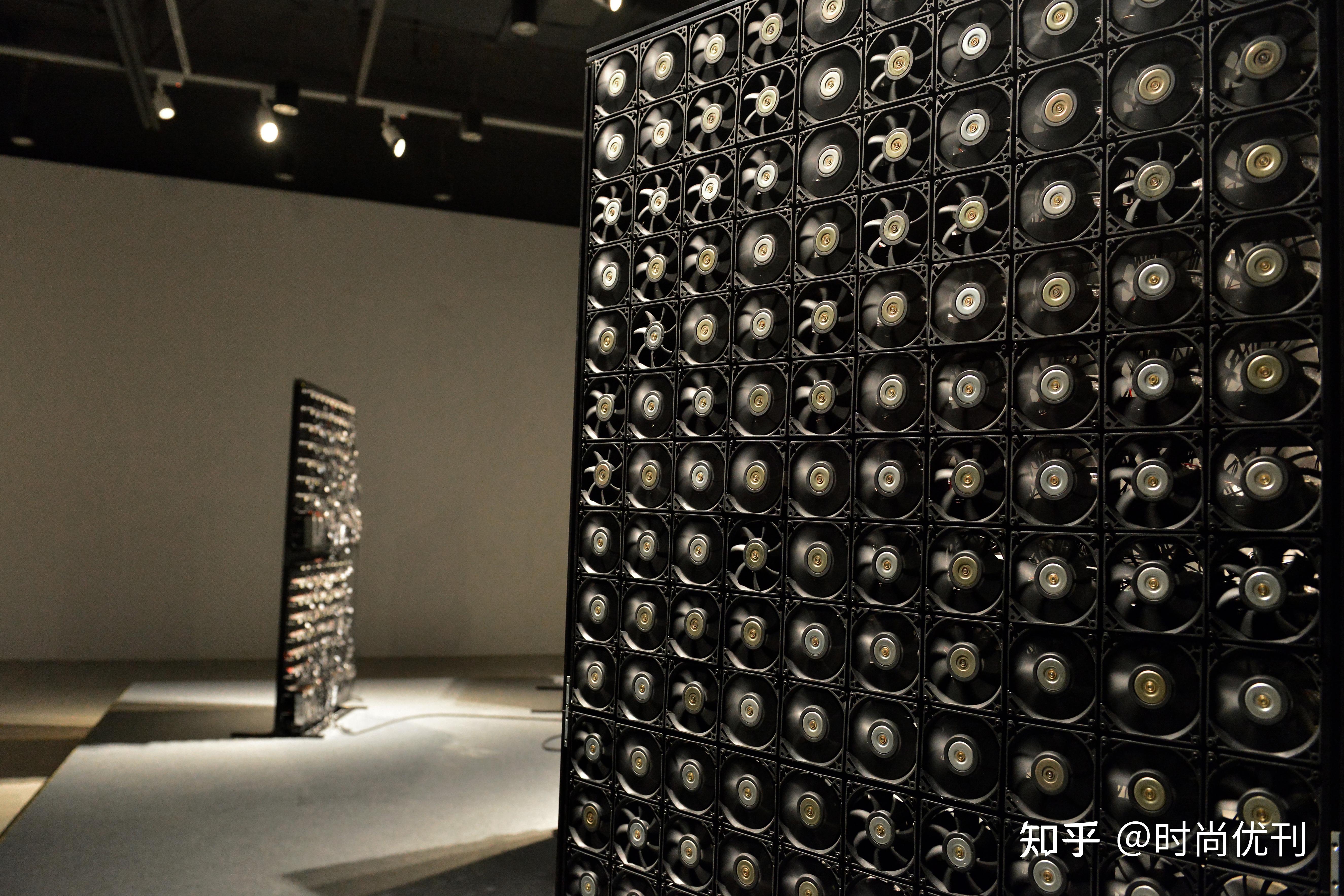 未知的未知郑达个展开幕