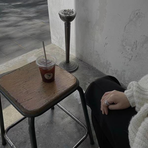 抖音高雅文案(那些不会烂大街的抖音高级文案)