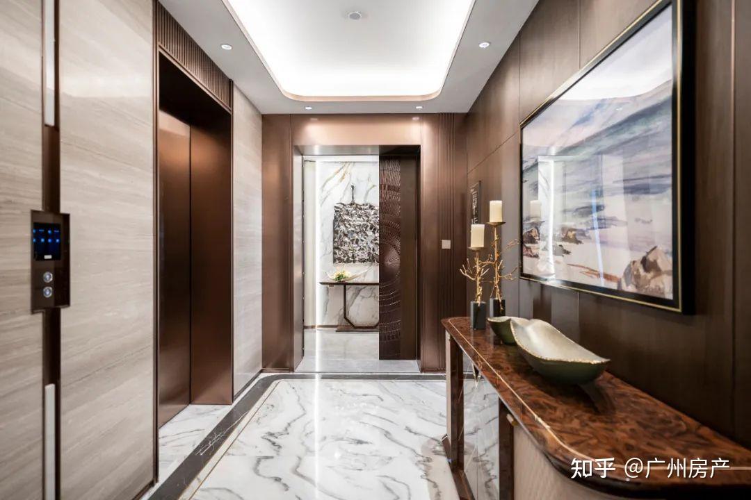 28天卖20套白鹅潭2000万江景豪宅杀疯了