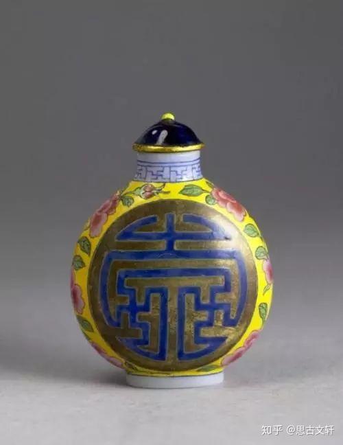 大清年间最袖珍的奢侈品，时髦配置榜首-鼻烟壶- 知乎