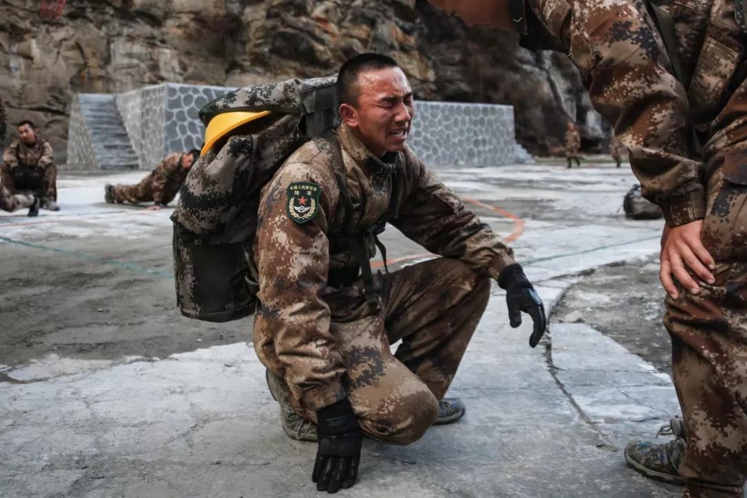 英雄屹立喀喇昆仑读了解放军报发布的新时代卫国戍边英雄官兵典型事迹