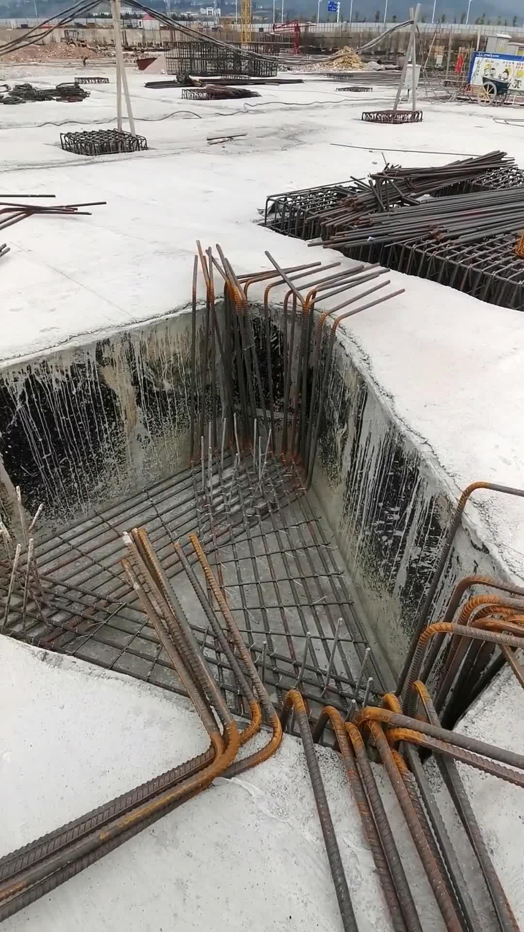 止水钢板现场讲解 发布于 23 小时前 · 119 次播放建筑施工建筑结构