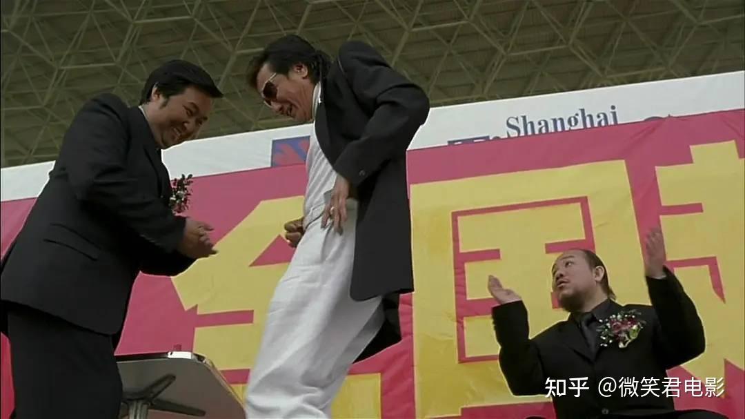 对于《少林足球》这部电影,谢贤其实有很多情怀,一方面谢贤和李小龙是