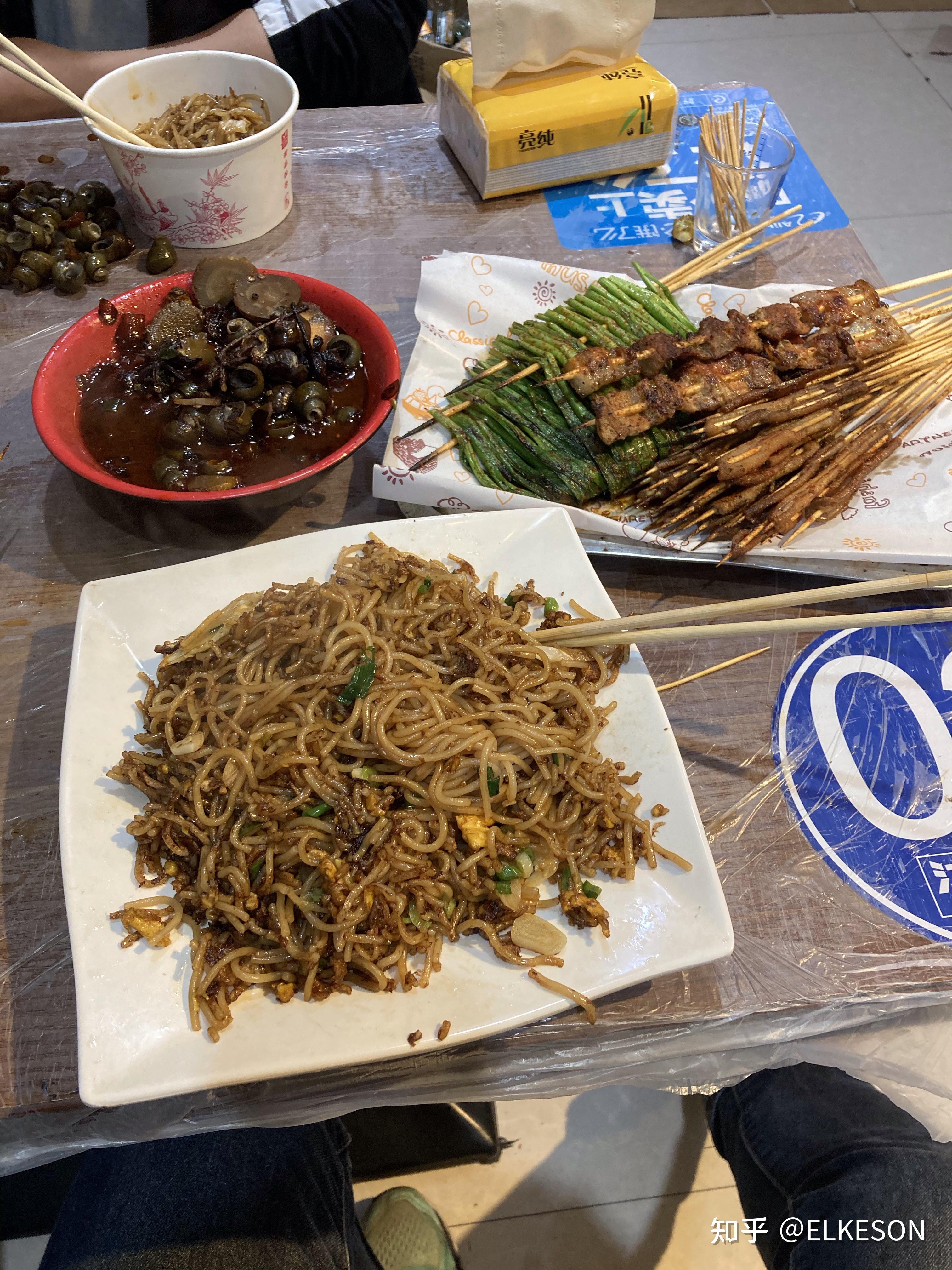 烧烤配什么吃不腻 v2-44e79fd0e93873addf09e6a0b2dd0f3d_r.jpg