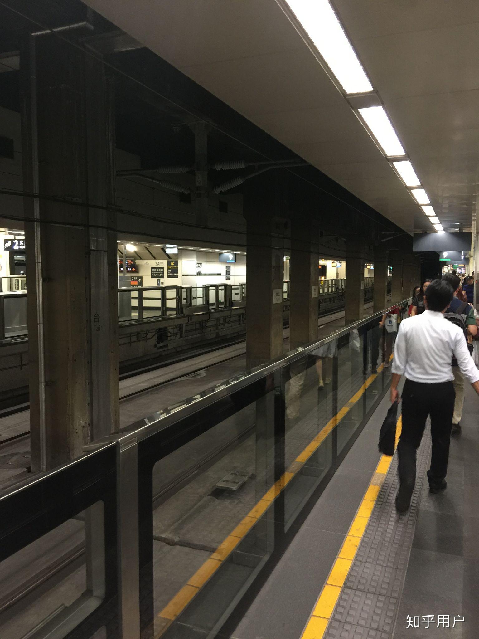 乘坐台湾高铁是一种怎样的感觉?