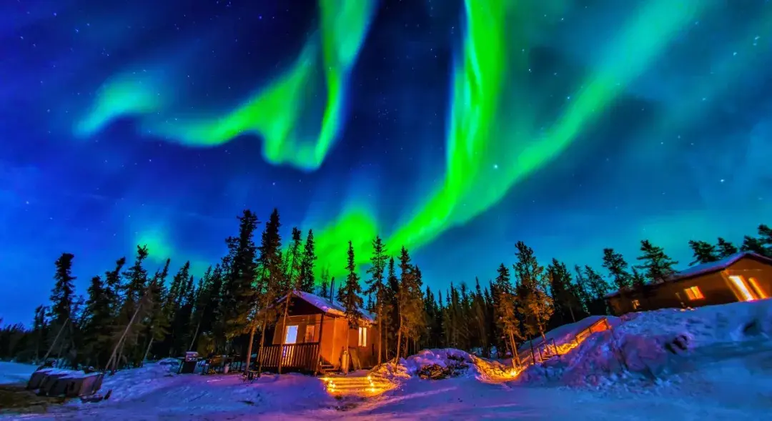 没看过夏季的极光 ? 那你一定不是一名合格的极光猎人! - 知乎