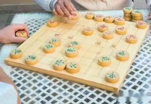 象棋布局概述:先手布局与后手布局以及传统布局(开局)发展 - 知乎