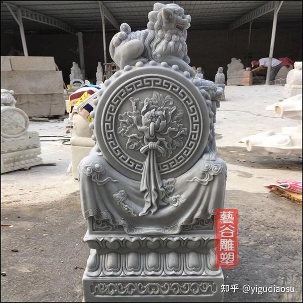 抱鼓石是宅门