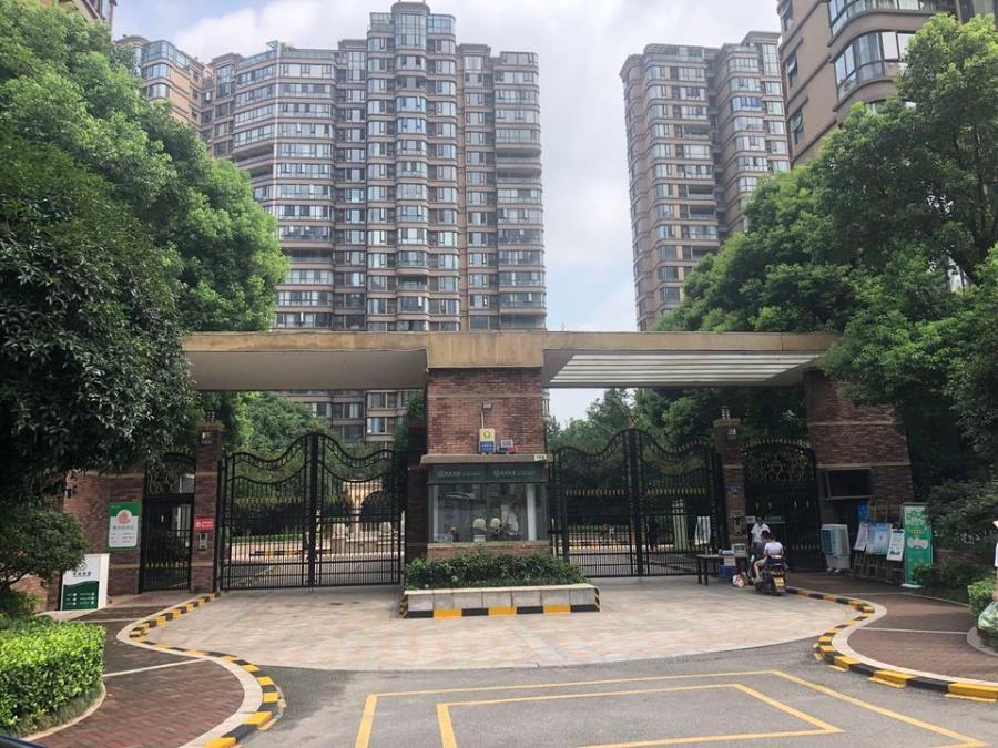 长沙法拍房推荐湘江雅颂居7栋1804号房