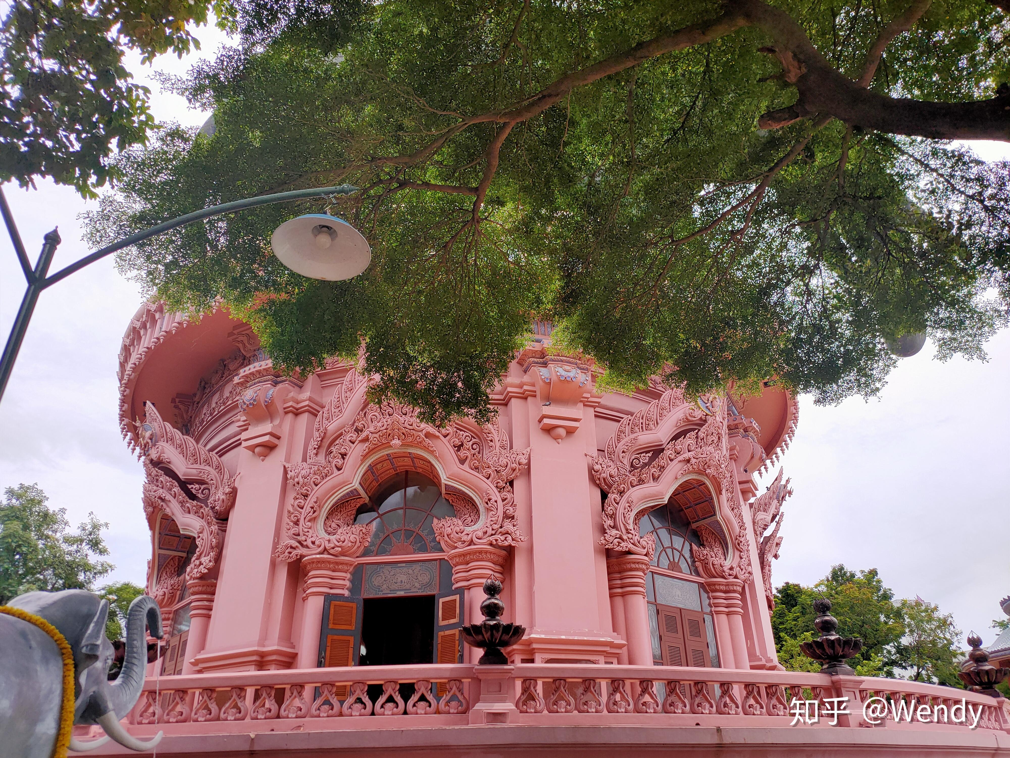 在曼谷逛三头神像博物馆粉红博物馆是什么体验