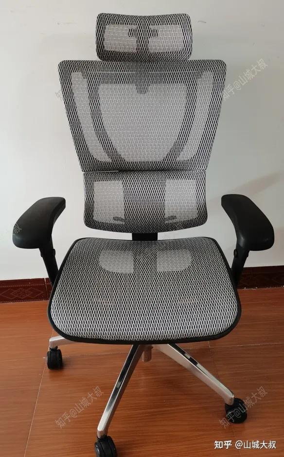 人体工学椅保友好用嘛?