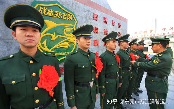 本科生毕业生参军，服役2年，4年和8年兵，大概可以拿多少补助？ - 知乎