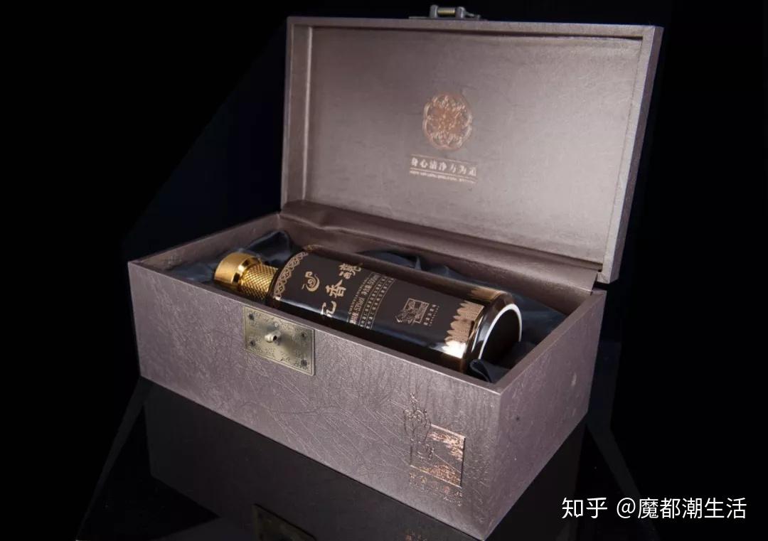 第十:麻醉沉香中还有一定的挥发油,这种沉香挥发油具有麻醉以及止痛的