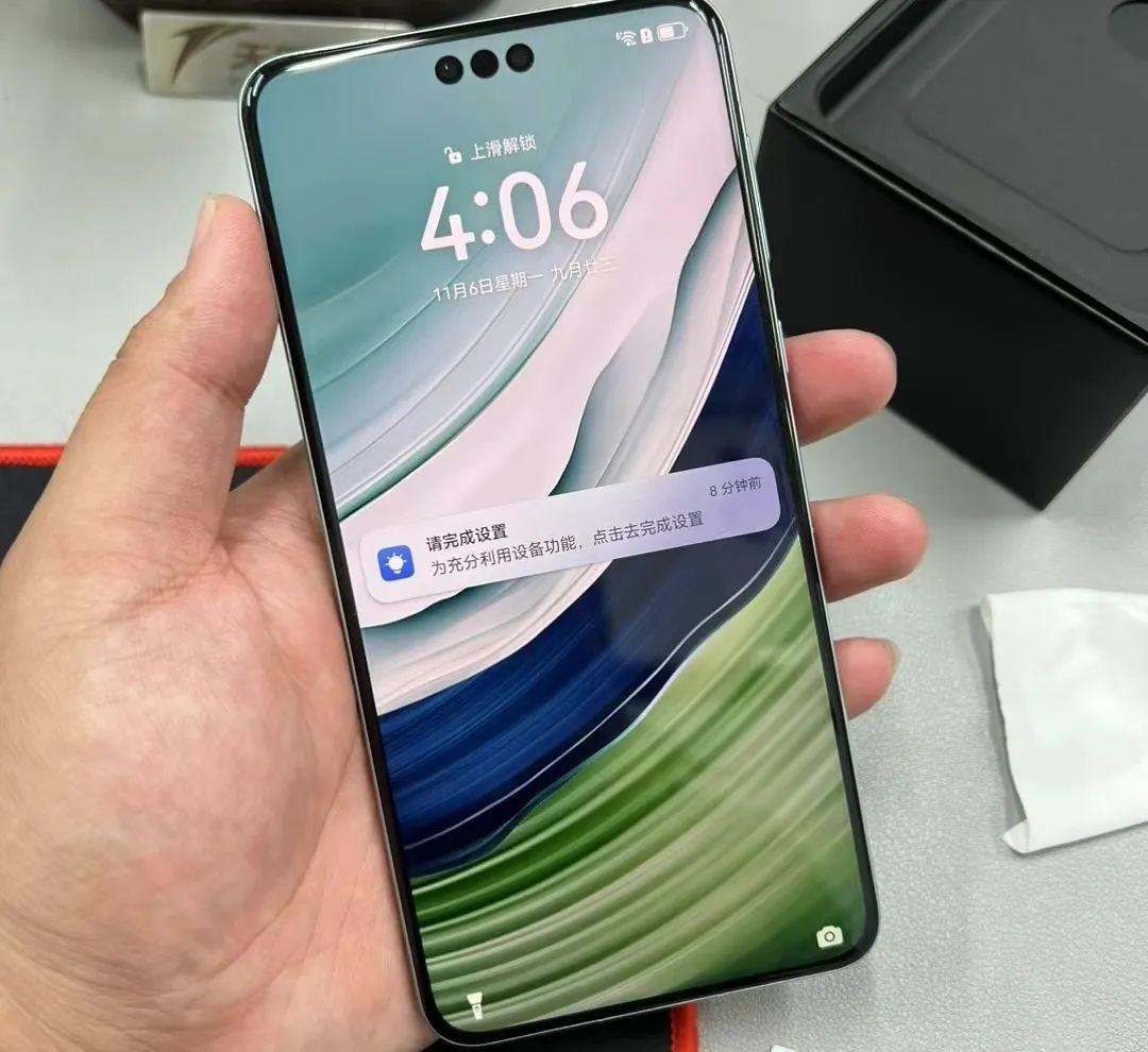 麒麟9000s1tb存储卫星通信如今终于已经现货的华为旗舰手机