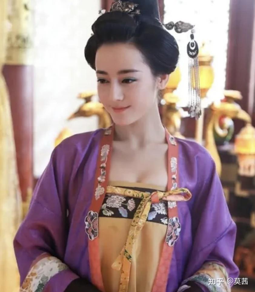 性感"翻车代表女星:陈红,殷桃,秦海璐,迪丽热巴,赵丽颖,赵露思,袁冰妍