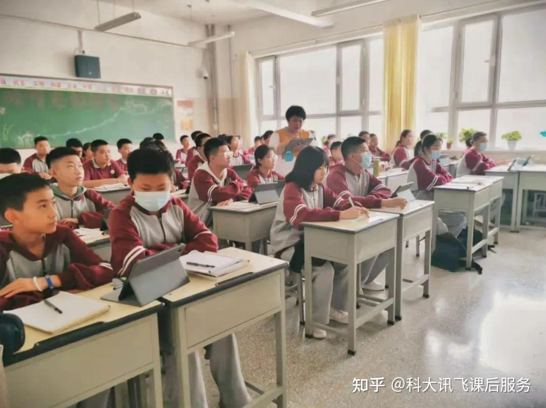 长治市火炬中学三学五环打造智慧教与学