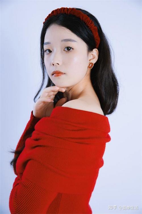李丹:从自信女神到模特的蜕变之路! - 知乎