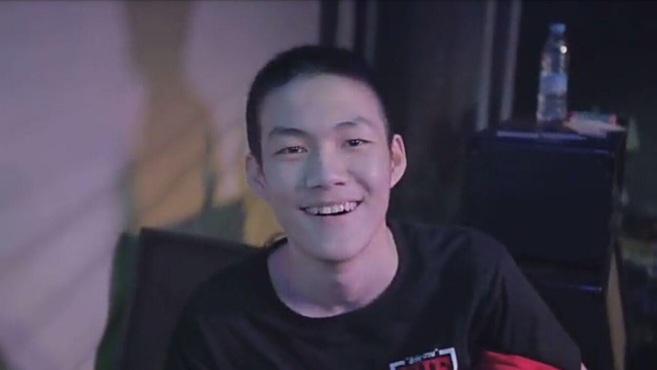 如何评价红花会贝贝的battle