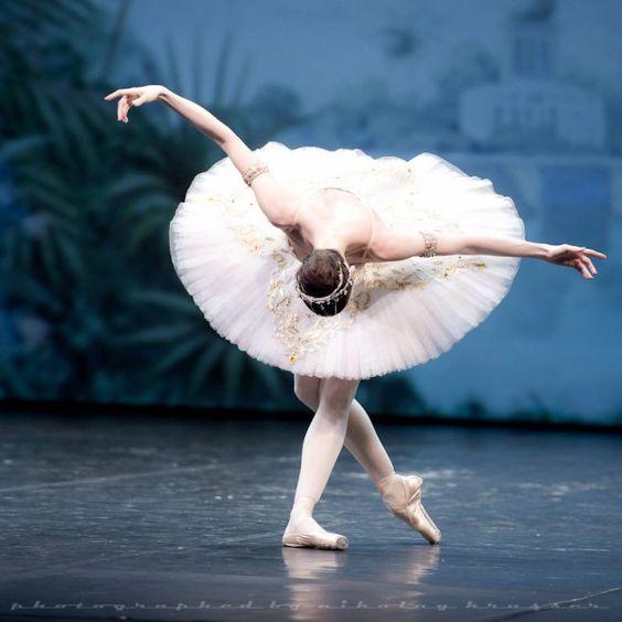 谢谢在芭蕾路上和我相伴的学生们,在教你们的同时,我也在思考学习和