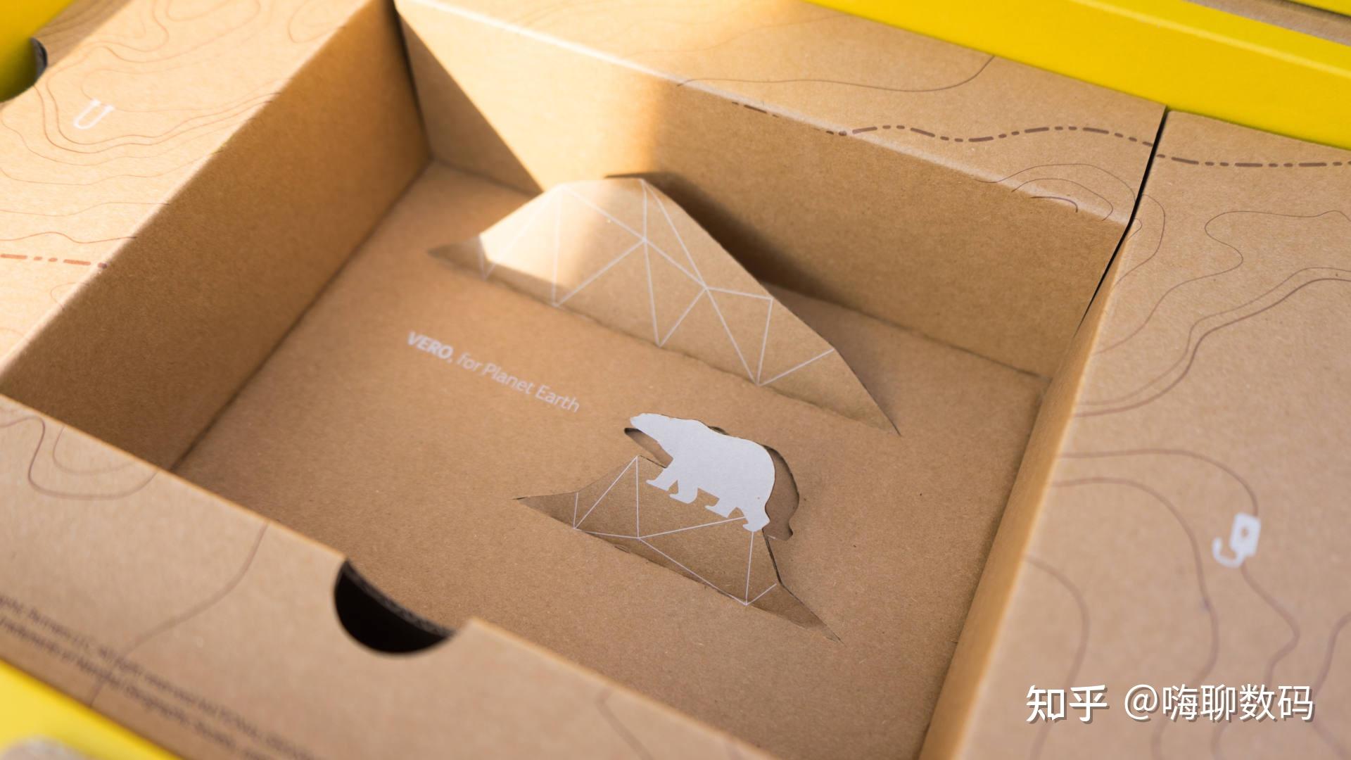 一款有意思的笔记本电脑宏碁蜂鸟未来国家地理环保联名版