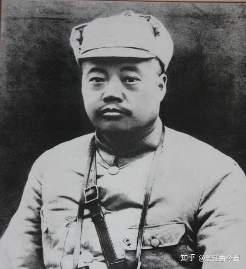 喜欢活埋人的倒戈将军石友三最终被结拜兄弟高树勋活埋高树勋死后为何