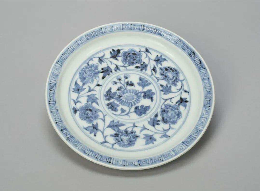 NW7~T3901 中国磁器 人間国宝 陶芸 磁器『明洪武青花纏枝花卉牡丹