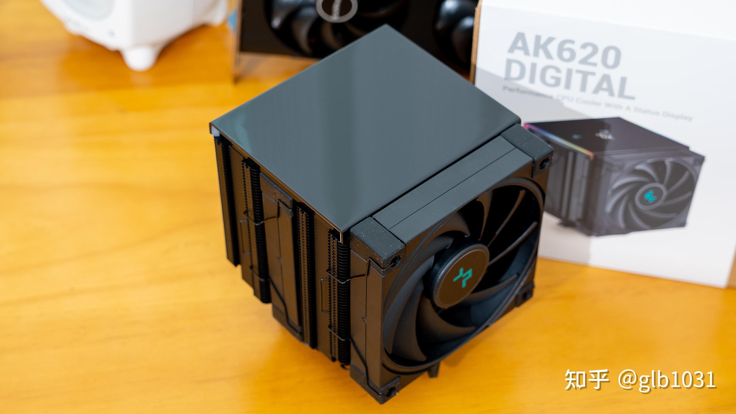 配件方面,选择了3a 平台的配置组合,处理器是大家熟悉的amd r5 7600x