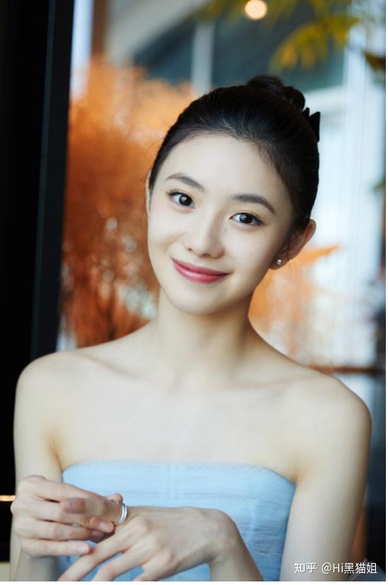 老天赏饭吃的谋女郎刘浩存整了哪里?(整商扒骨)(隆鼻审美) - 知乎