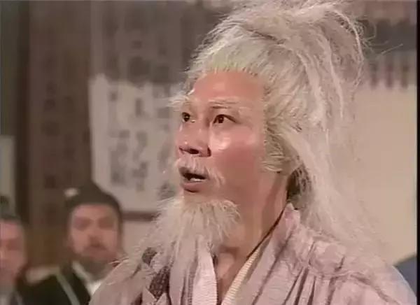 射雕系列里面武功最高的人是他还得以善终