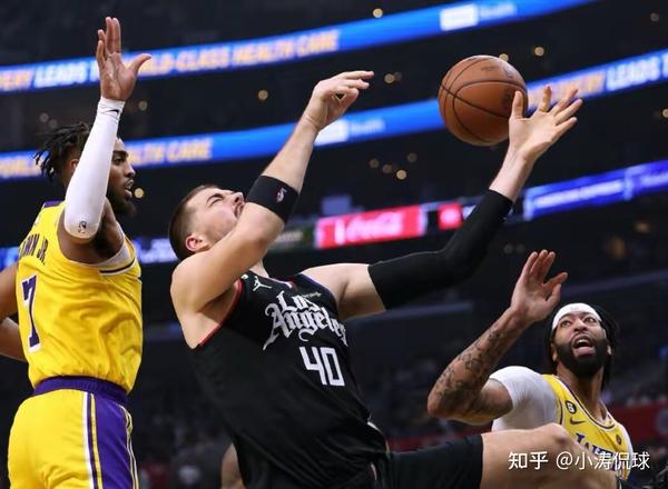 巨星狂砍50分带队取胜