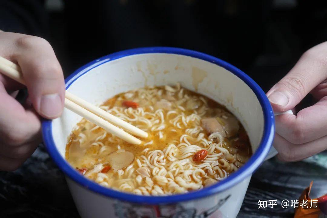 台湾大火的加酒泡面真的不是黑暗料理