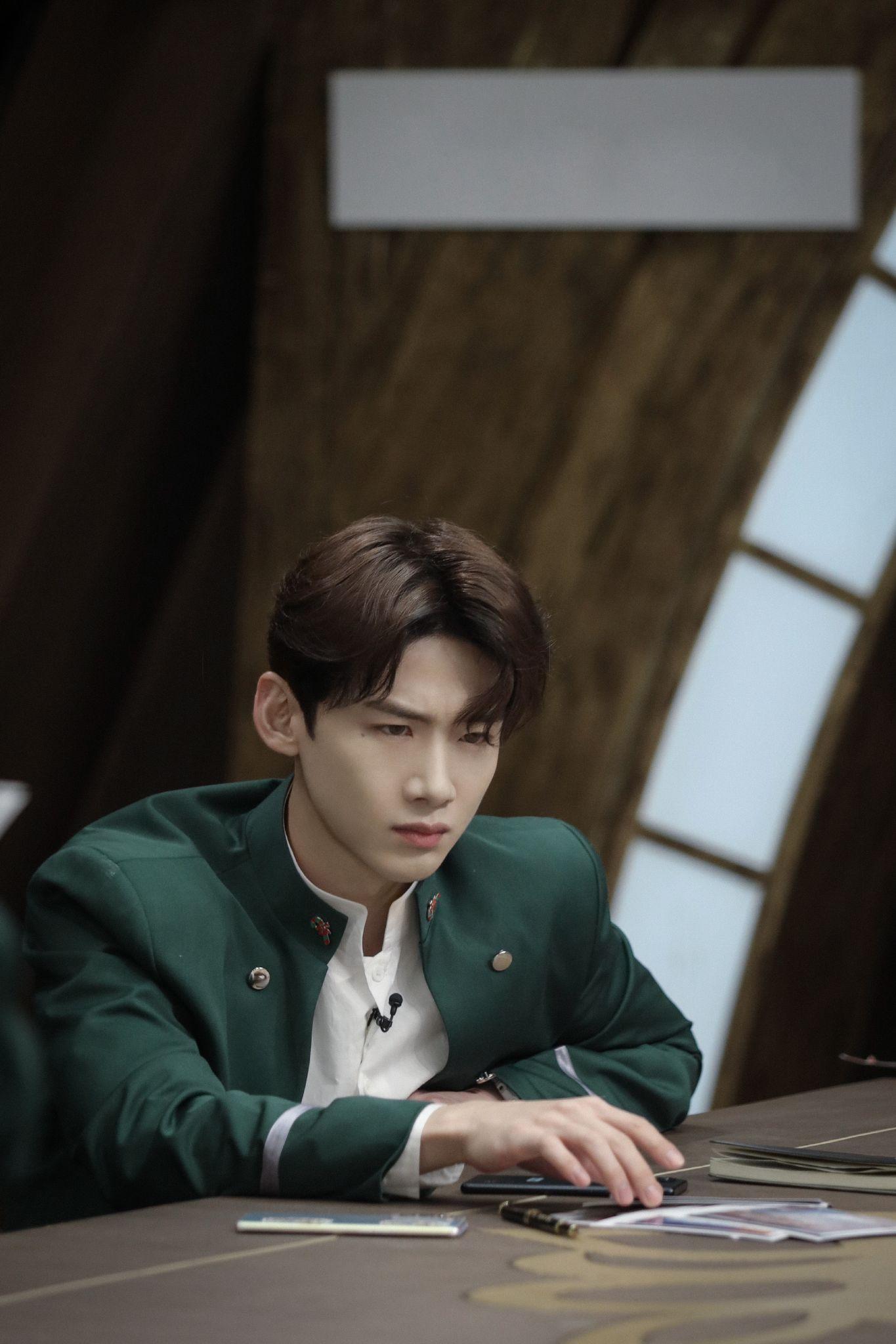 如何评价《明星大侦探》第六季第一案《夜半酒店 Ⅰ》?