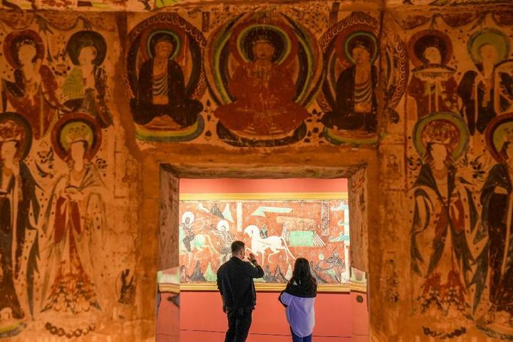 多图直击数字敦煌展 复刻莫高窟实景感受文化瑰宝 - 知乎