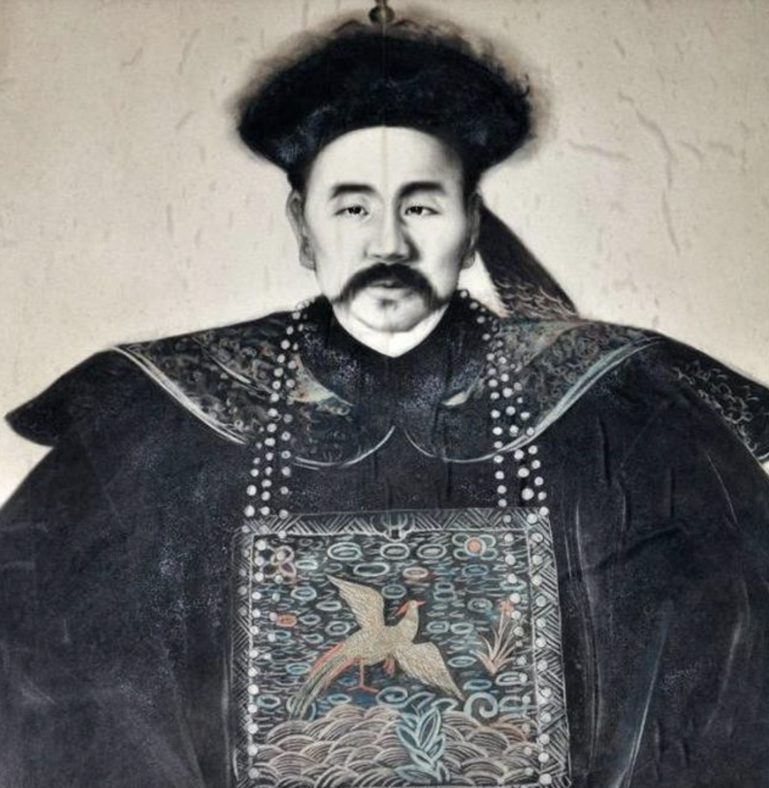 胡雪岩后人胡筱梅:胡家后裔无人从商从政,多在国外,父亲是画家