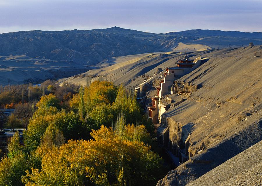 神游千年大美敦煌敦煌概述1莫高窟