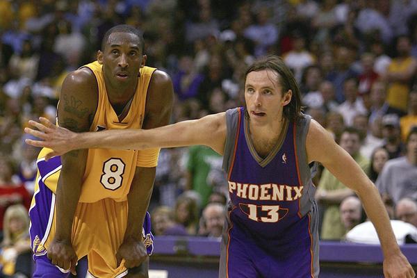 2005-2006 赛季的科比和纳什谁更厉害?