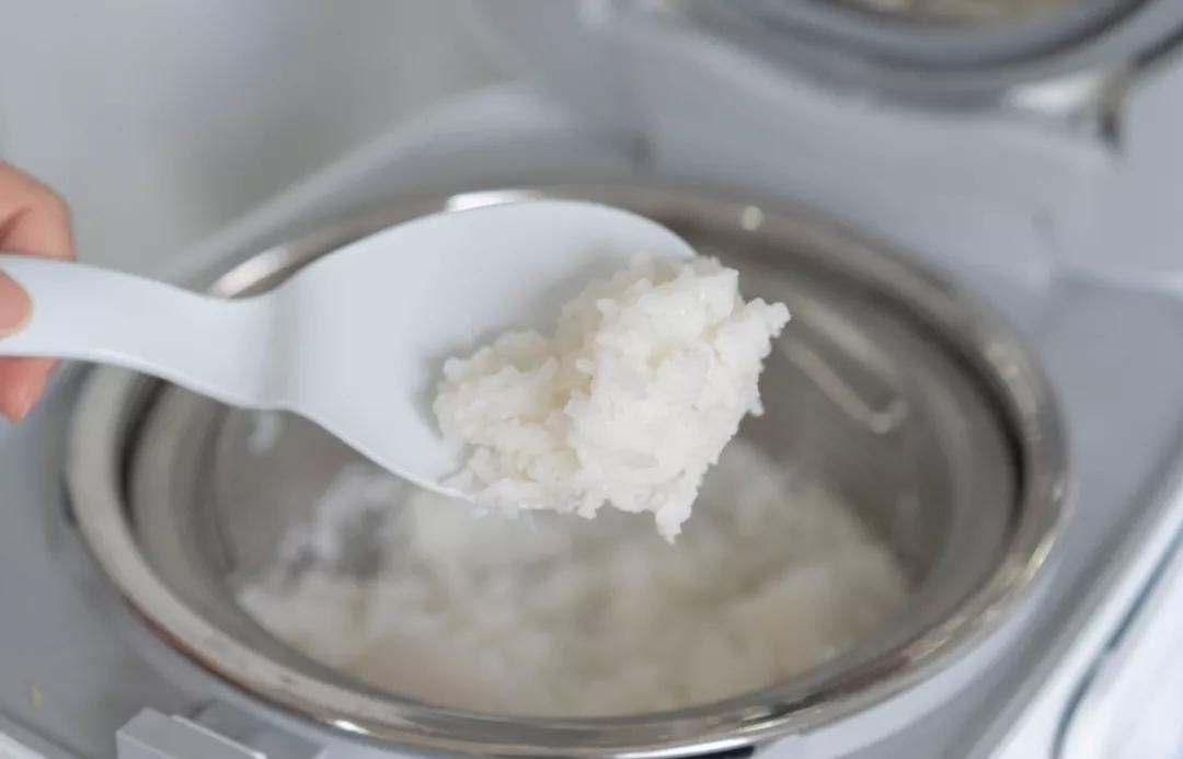 米饭怎么吃糖分少 v2-488b1ce0fdb5bb38009d52090f65d7ba_1440w.jpg?source=172ae18b