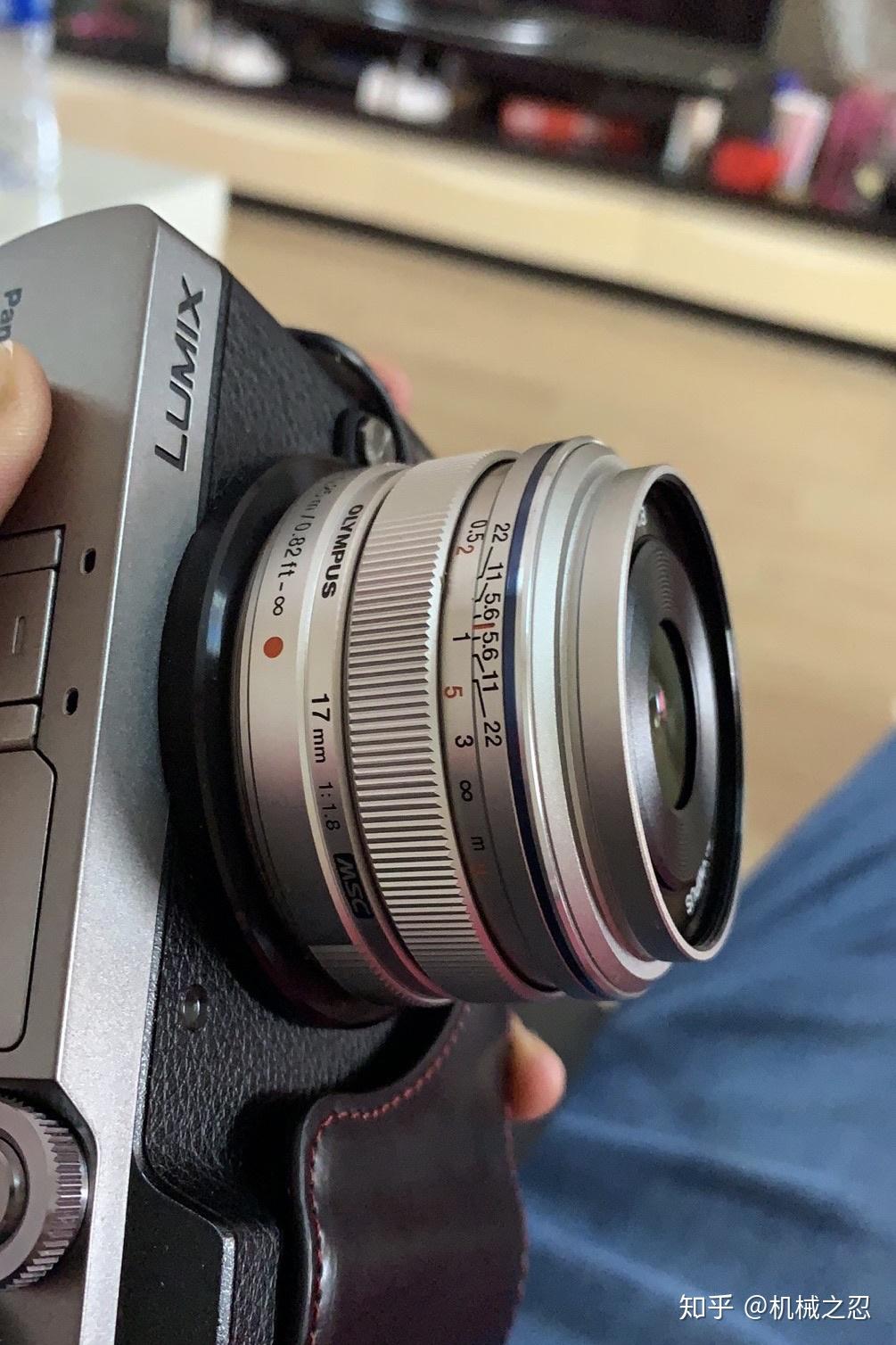 我的松下gx85有镜头防抖但是我不用松下的镜头还能有镜头防抖吗