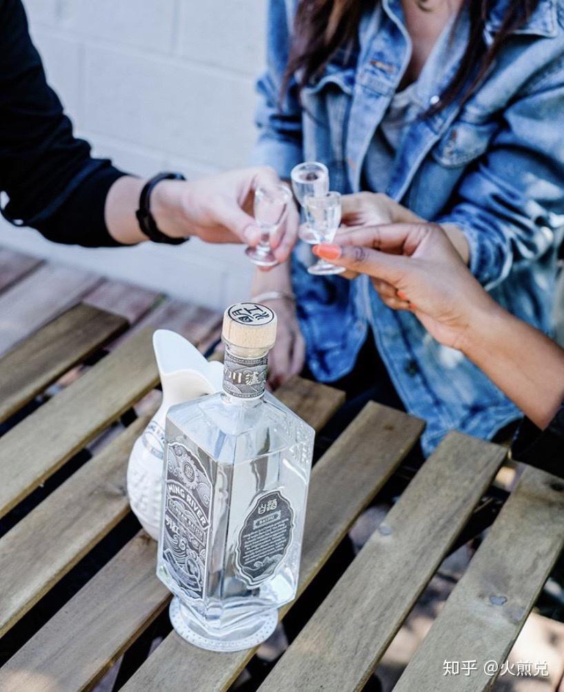 那些在ins上爆火的白酒凭什么让外国人疯狂