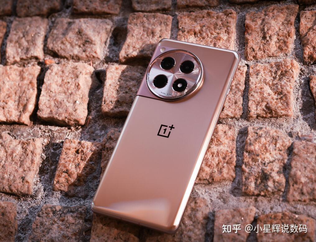 一加不讲武德12gb256gb5500mah上市不到3个月低至2388元