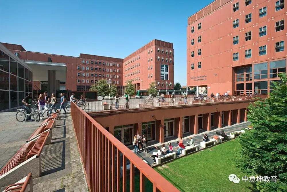 推荐大学:博洛尼亚大学,卡利亚里大学,佛罗伦萨大学,米兰比可卡大学