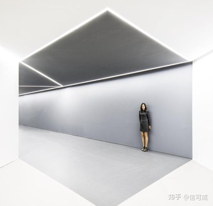 欣赏｜100例高质量展厅中明亮白色调极简设计 - 知乎