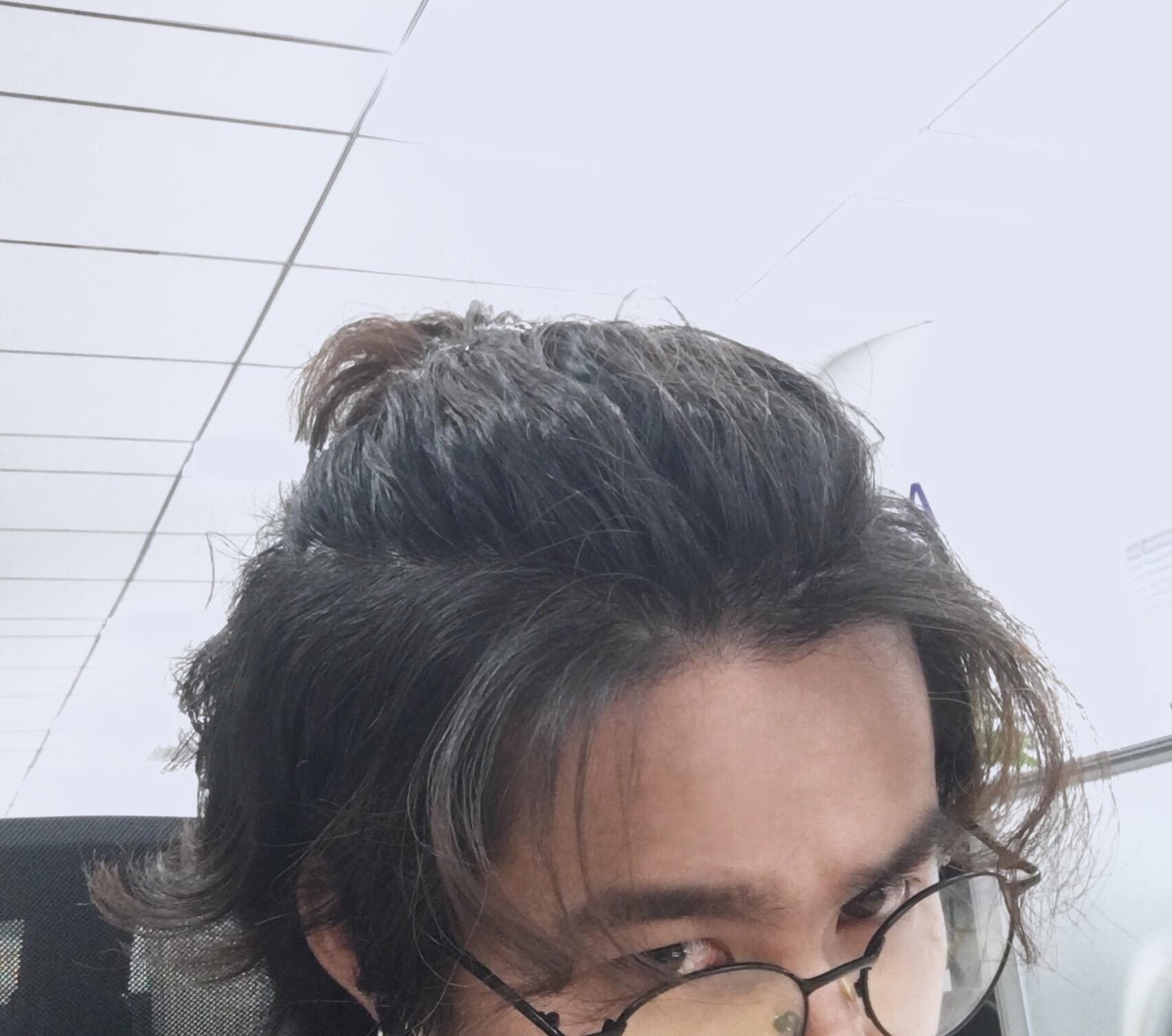 男生留长发怎么打理过渡期的发型