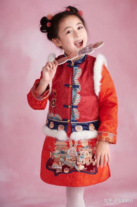 要过年了娃们的年衣都准备好了么