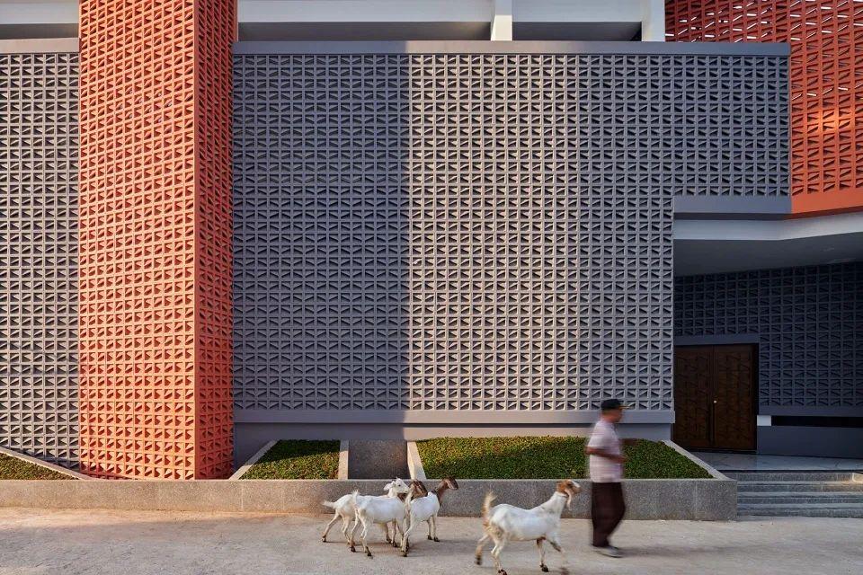 什么是镂空花砖极致的光影美学