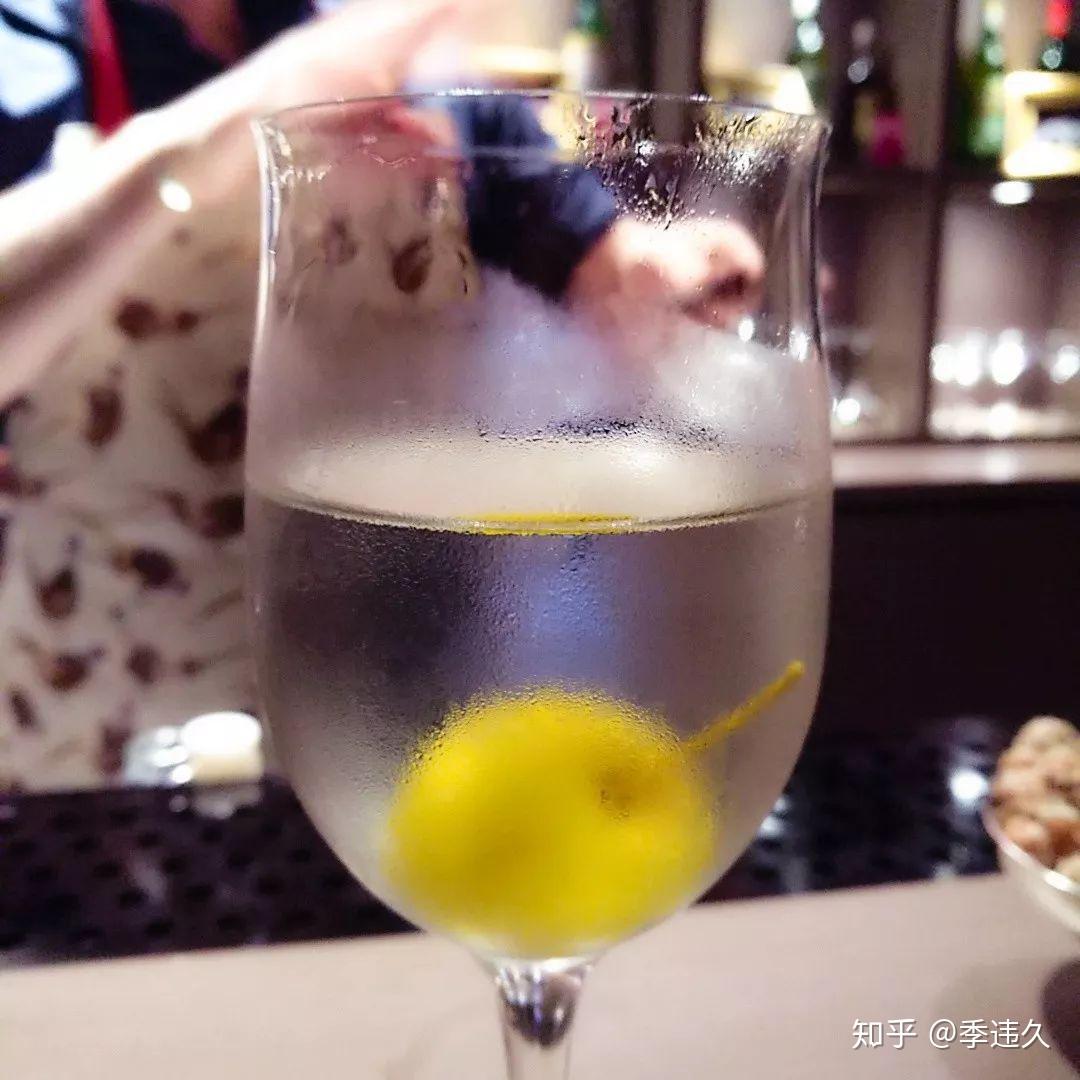 葡萄酒雞尾酒也可以這麼好喝巴黎littlereddoor客座調酒體驗